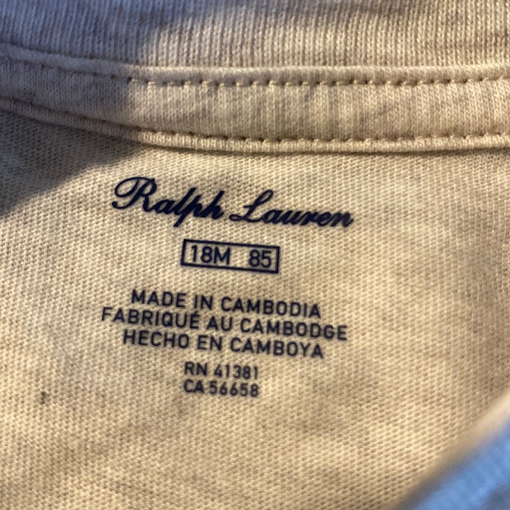 Ralph Lauren Kids T-Shirt in gray with bear Size 18 months - NEW - Picture 4 of 5